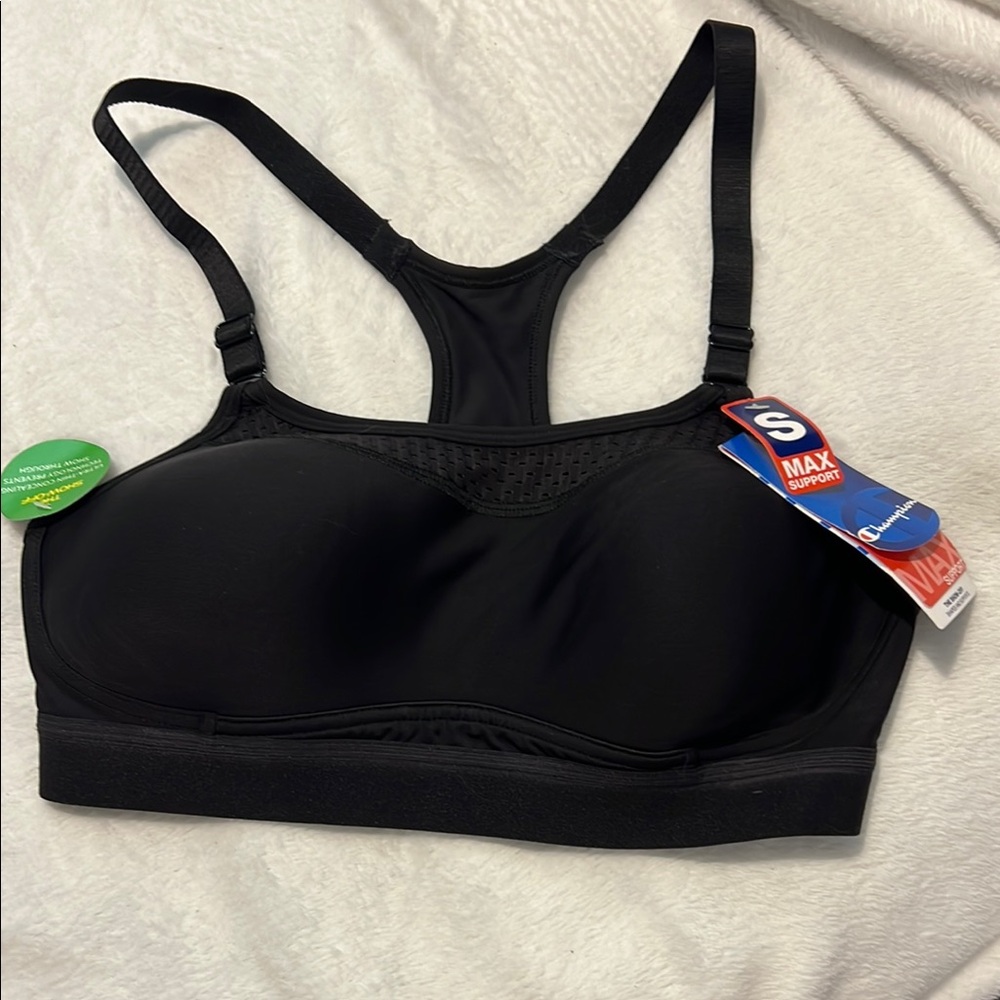 Champion Black Sports Bra with Moisture-Wicking Fabric